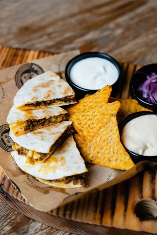 QUESADILLAS EL TORO GRANDE