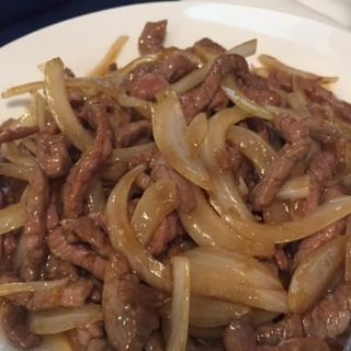 Ternera Con Cebolla