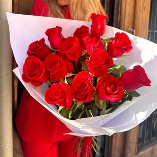 Classic Love - 15 Rosas Rojas