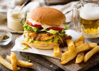 ქათმის ბურგერი