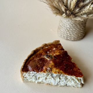 Шматок КІШ Курка-Гриби