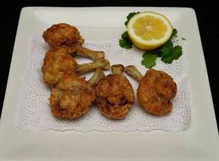 Bolas De Pollo Frito (5 Uds.)