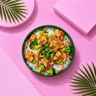 Wok Funchoza Pui Sos Taiwanez