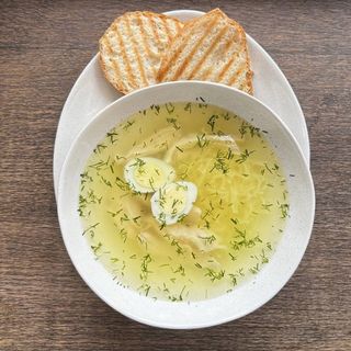 Курячий бульйон