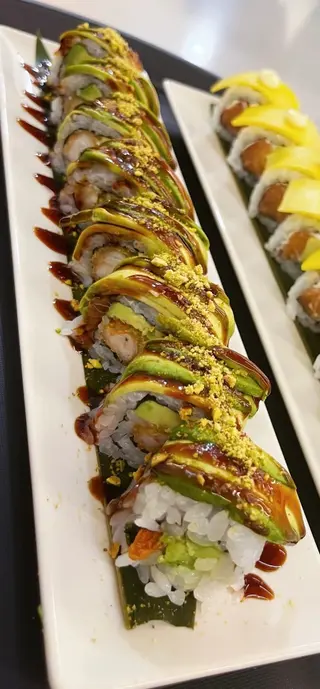 Uramaki Dragón Verde (8 uds.)