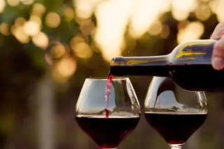 Vino Red House Wine (750 Ml.)