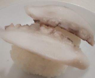 26，Sushi de Pulpo, 2 Unidades