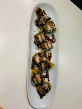 Maki crispy de salmón (8 pzs.)