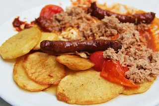 Plat Mokli + 2 Merguez