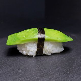 Avokado nigiri