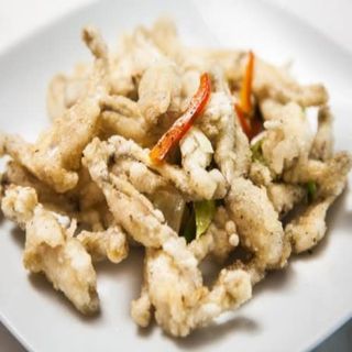 Ancas de rana con sal y pimienta