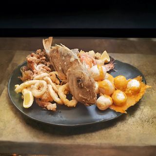 Parrillada De Pescado Fresco (2 Personas)