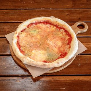 Пица Куатро формаджи (30см)