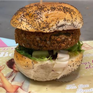 La Vegan Pambu Burger