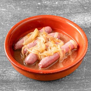 Salchichas al vino