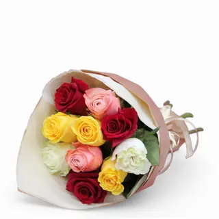 Atado de 10 Rosas Variadas  