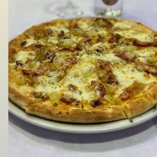 Pizza Gustosa (30 Cm.)