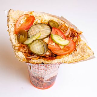 Kebab bułka z frytkami