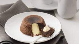 Souffle black and white