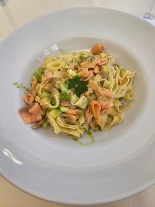 Tagliatele cu somon fume