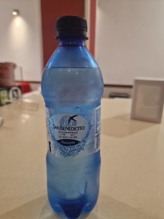 Acqua frizzante 50 cl