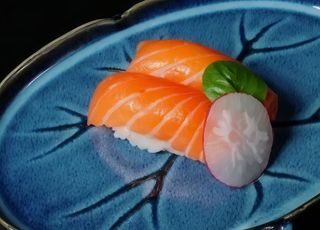 Nigiri De Salmón (2 Pzs.)