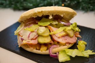 Bacon doner pită, de pui