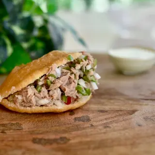 Arepa vegetal de atún 