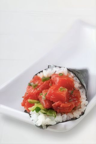 71. Temaki spicy tuna