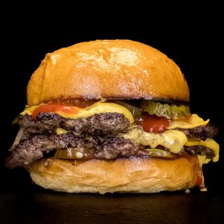  'La Americana' Smashed Burger