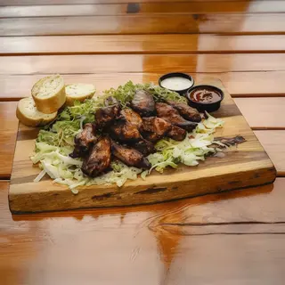 SKRZYDEŁKA BBQ,PIECZYWO CZOSNKOWE