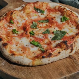 Pizza Margherita