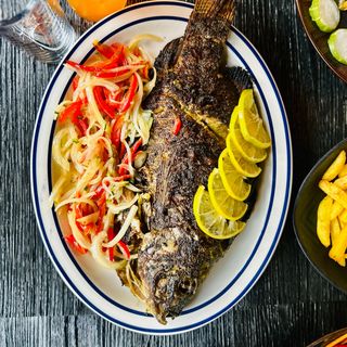 Poisson Braisé à l'Ivoirienne + Accompagnement