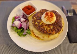 Gumanska pljeskavica s kajmakom