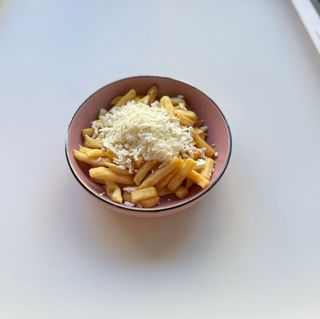 Cartofi Prajiti cu Branza