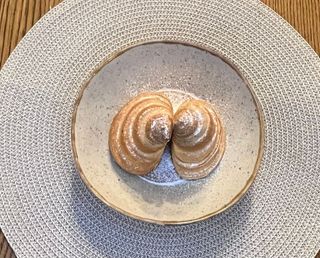 Круасан з карамеллю (150г)