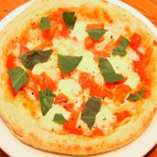 Pizza caprese