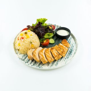 Запечённая куриная грудка  (300 г)