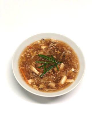 Sopa de agri-piante con huevo