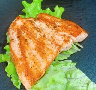 186. Salmone alla piastra