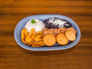 Pabellón Criollo (Plato Nacional Venezolano)