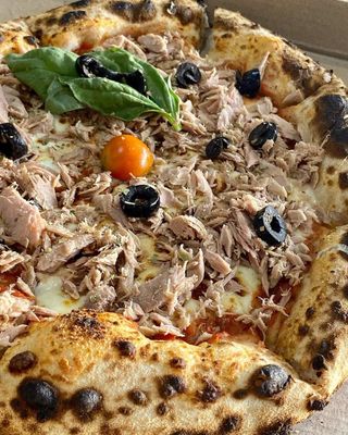 Pizza Tonno