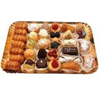 Pasticceria mista per 10 persone