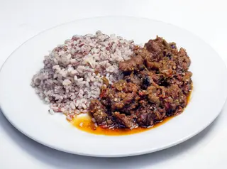 Ofada Rice(2 servings) +1 Sauce