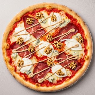 Zola, speck e noci