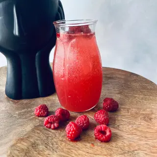 Limonada cu zmeura