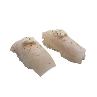 U17A Nigiri Peixe-Manteiga com Pimenta Preta e Maionese