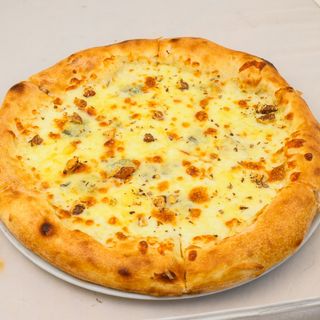 Pizza Quattro Formaggi