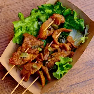 Spiedino heo nướng - carne di maiale alla griglia