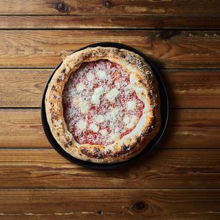 Pizza Clásica Diavola